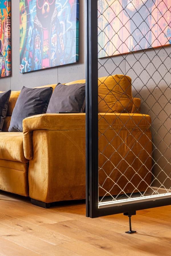 Brooklyn - Aviatiei Park - Netflix - Parking Apartment