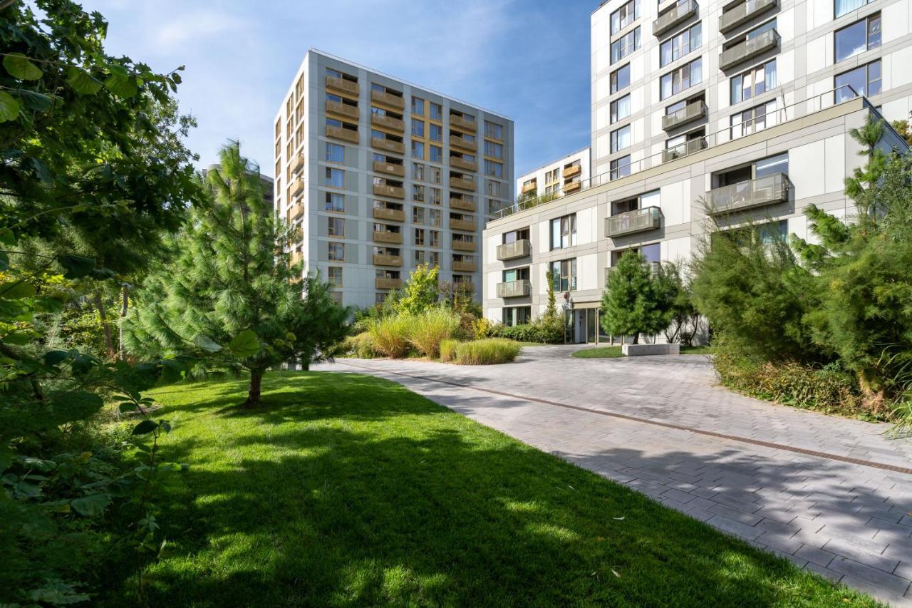 Brooklyn - Aviatiei Park - Netflix - Parking Apartment Bucharest